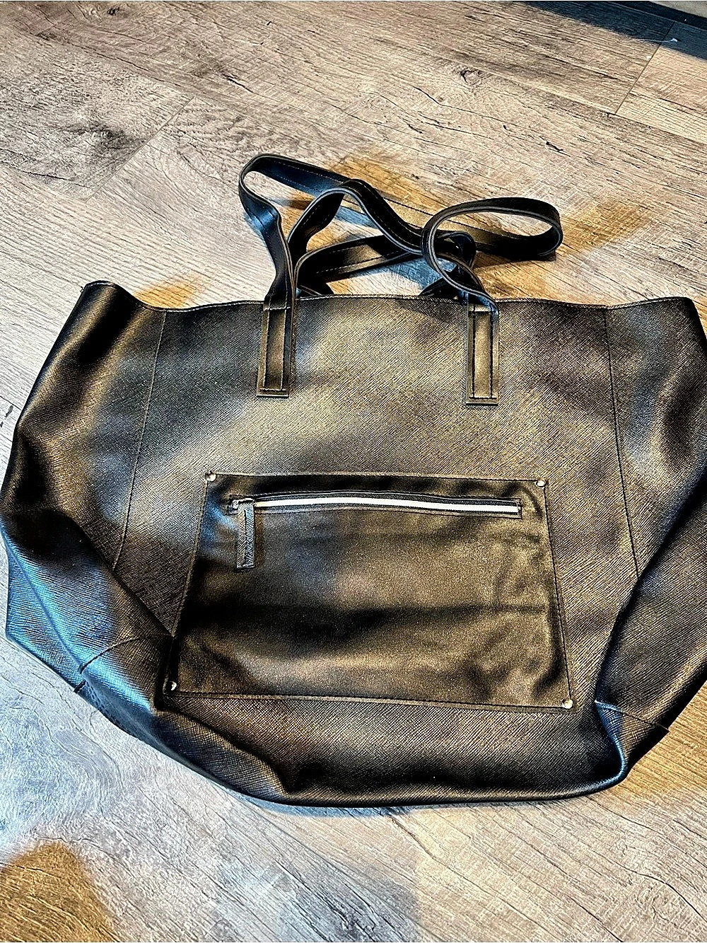 Leather Tote Bag in Black